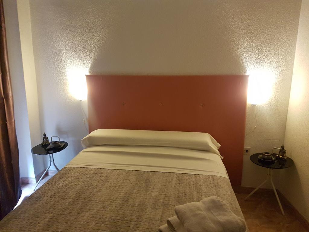 Comet Suites Almona Granada Exterior foto